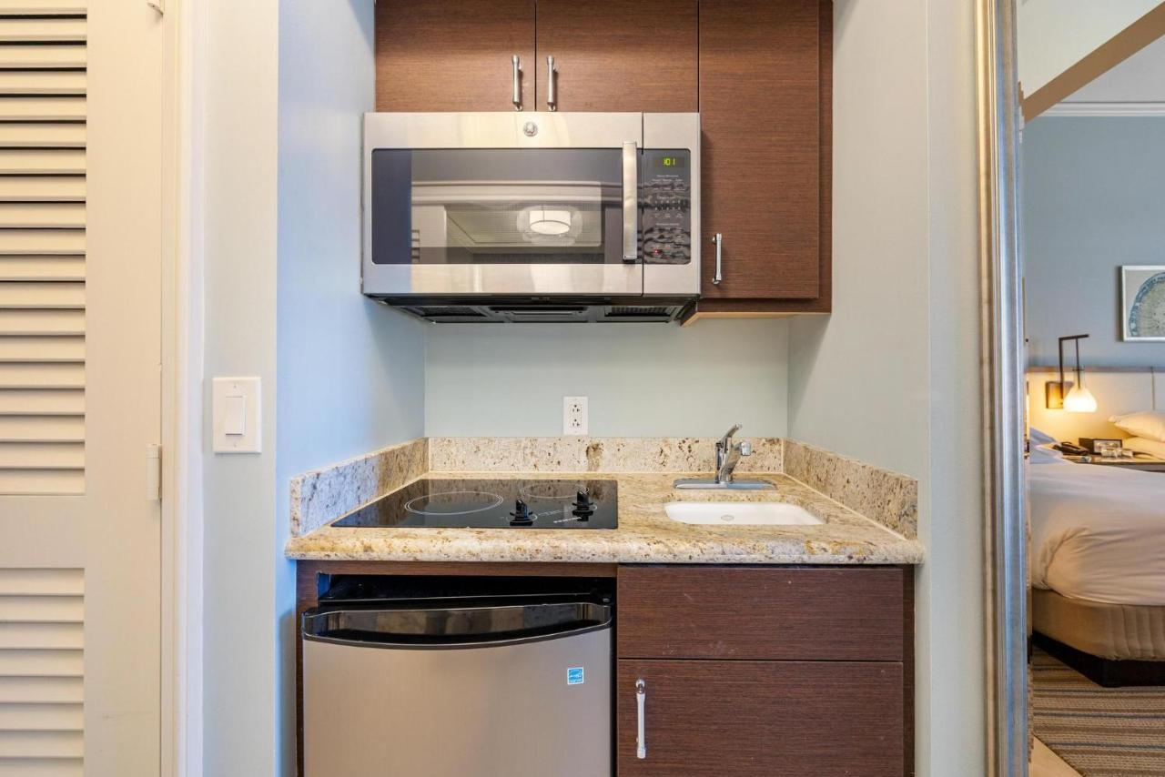 Charming 5 Star Condo Unit Situated At Ritz Carlton-Key Biscayne Miami Bagian luar foto