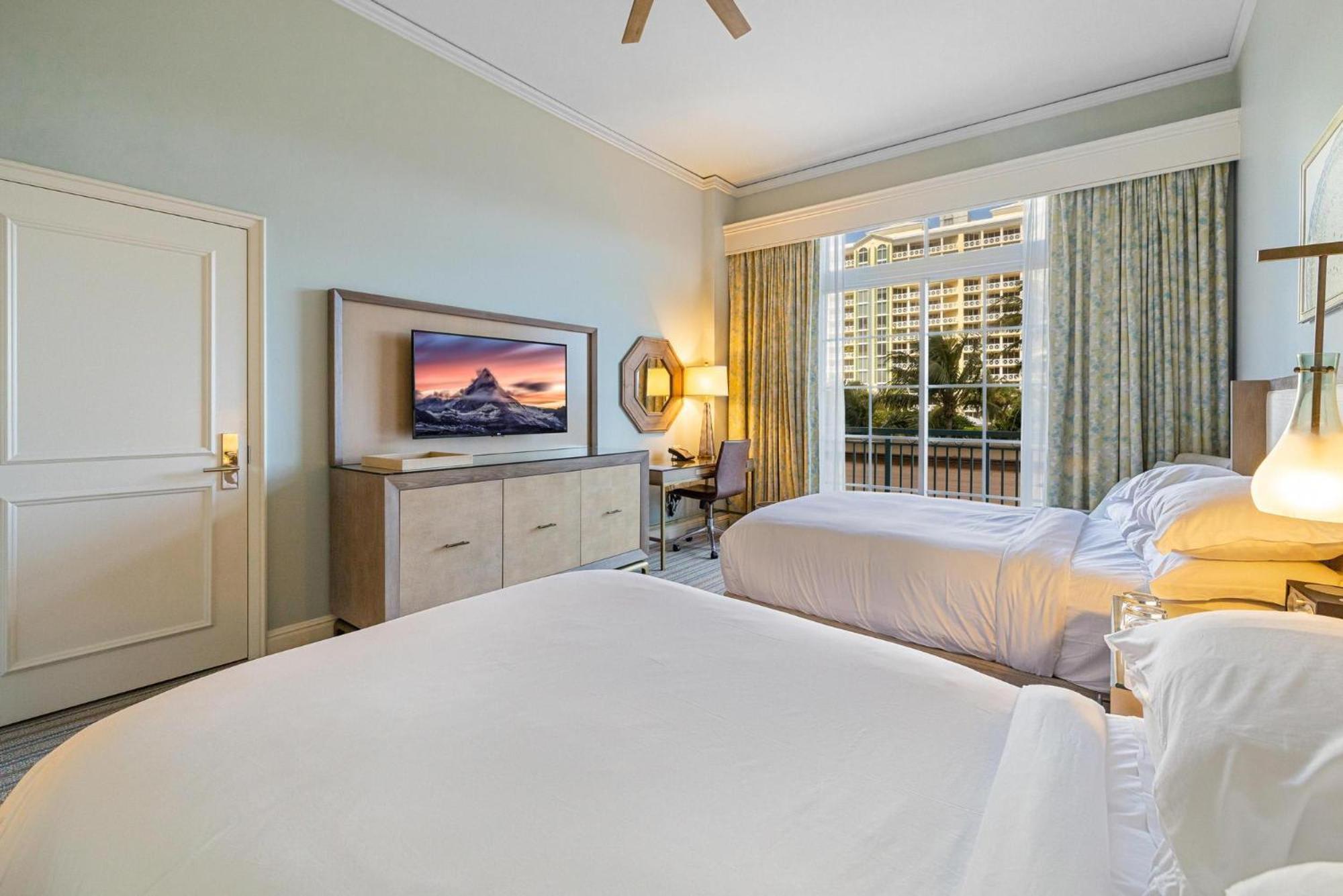 Charming 5 Star Condo Unit Situated At Ritz Carlton-Key Biscayne Miami Bagian luar foto